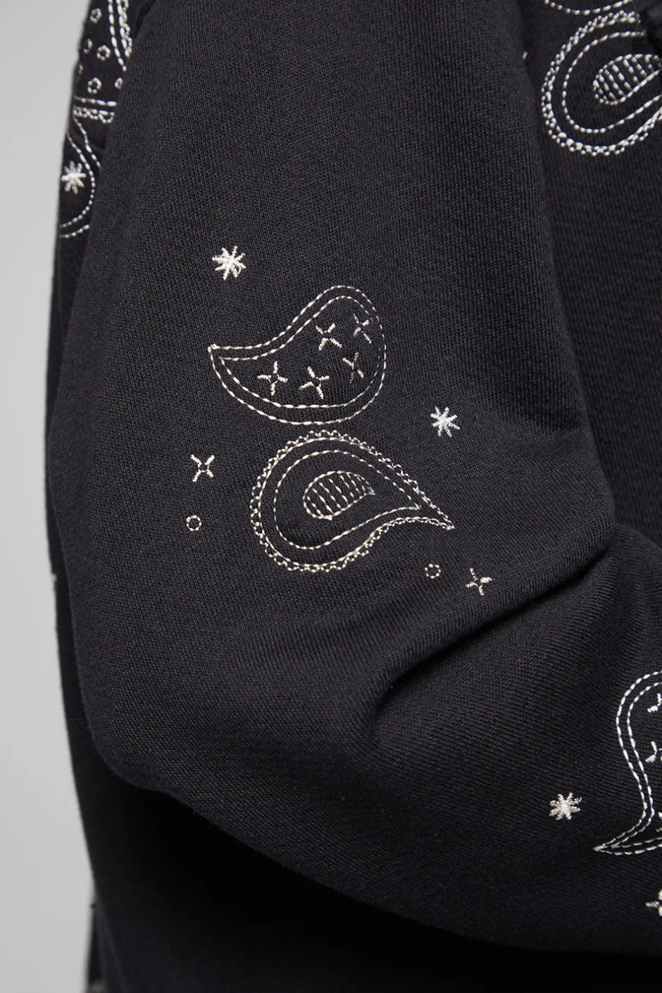 Women Chaser Brand Allover Paisley Button Down