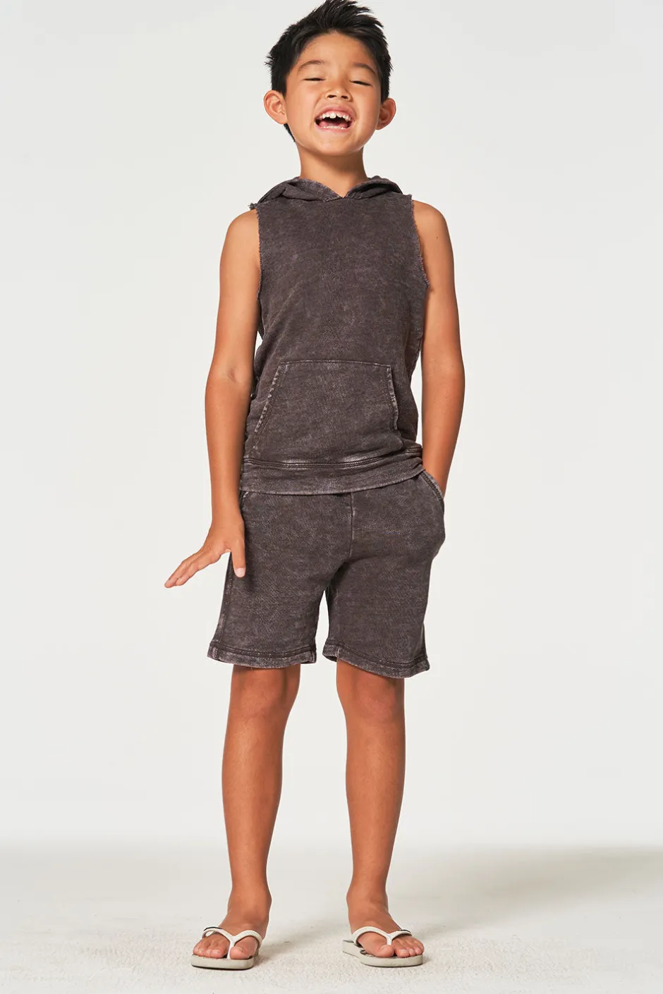 Kids/BOY Chaser Brand Boys Linen French Terry Beach Shorts