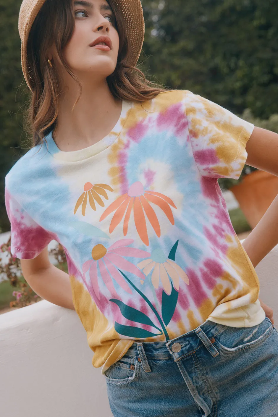 Women Chaser Brand Daisy Bunch Tee