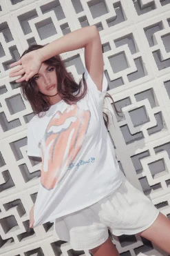 Women Chaser Brand Electra White Short