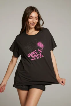 Women Chaser Brand Gun N' Roses Studded Skull Tee