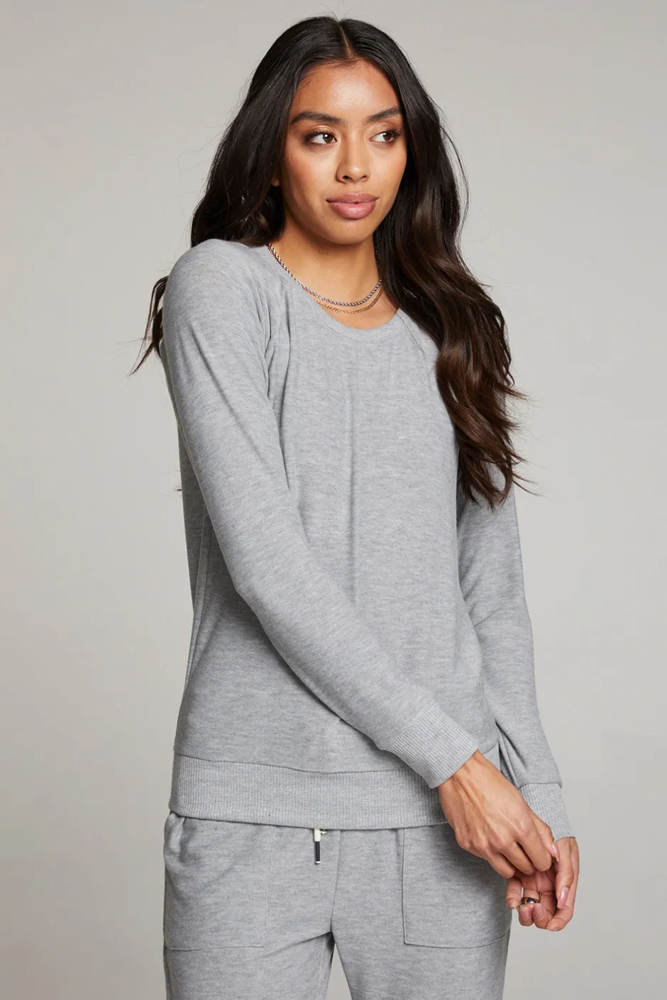 Women Chaser Brand Heather Grey Long Sleeve Raglan Pullover