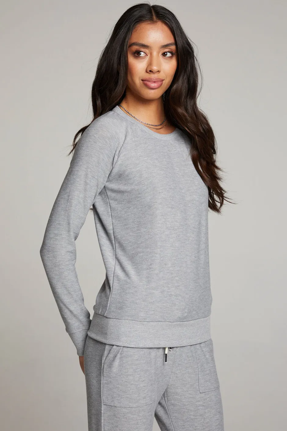 Women Chaser Brand Heather Grey Long Sleeve Raglan Pullover