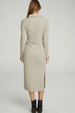 Women Chaser Brand Long Sleeve Button Down Collar Dress