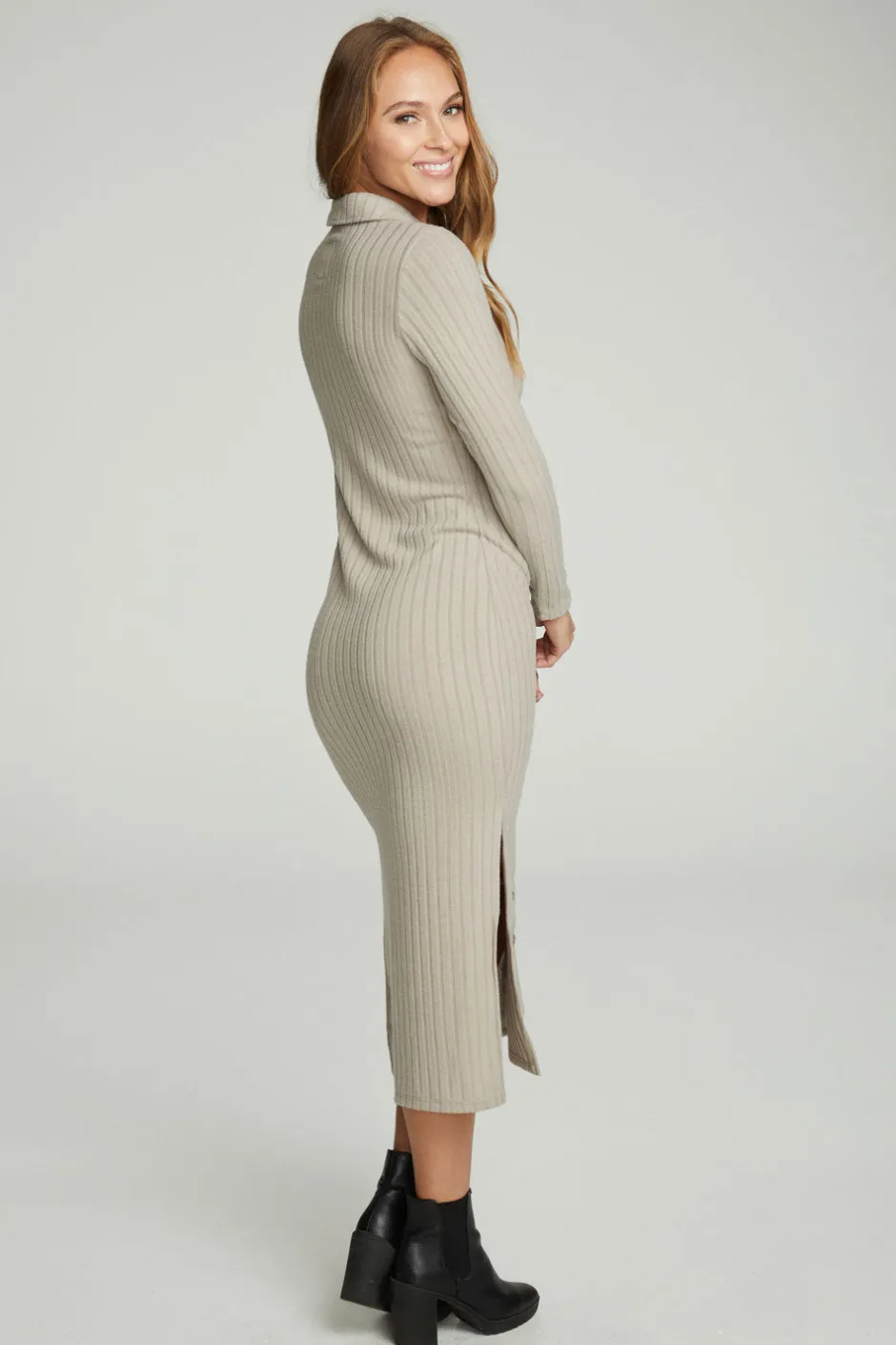 Women Chaser Brand Long Sleeve Button Down Collar Dress
