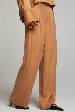 Women Chaser Brand Roy Toffee Trouser
