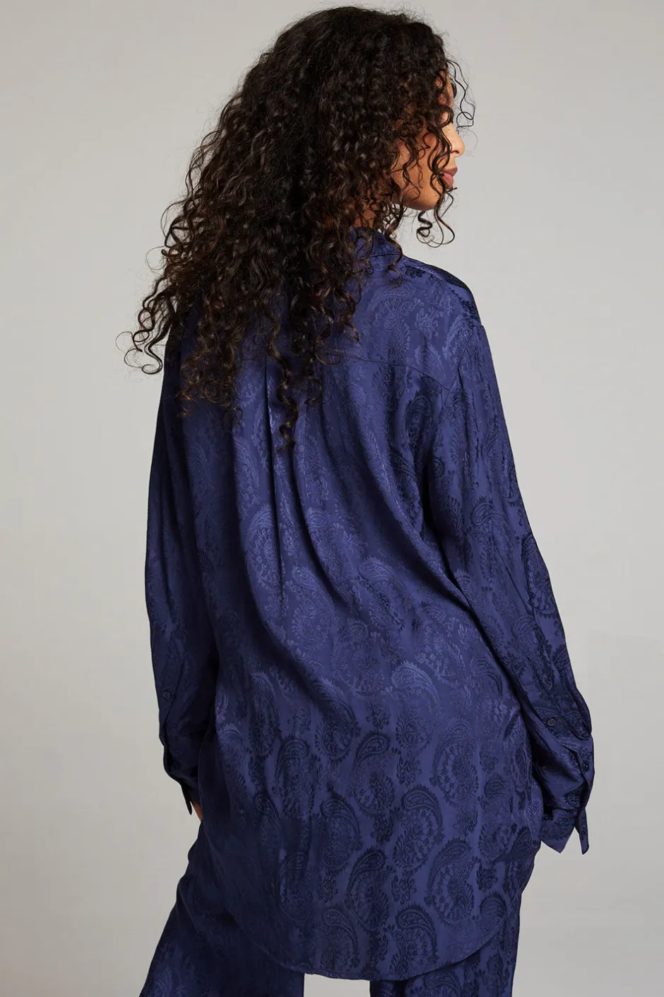 Women Chaser Brand Ruby Sapphire Button Up