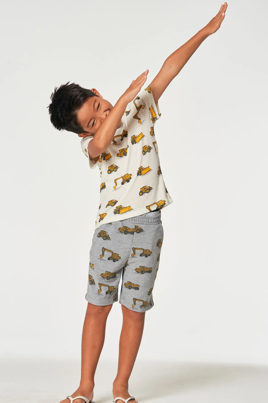 Kids/BOY Chaser Brand Tractor Zones Shorts