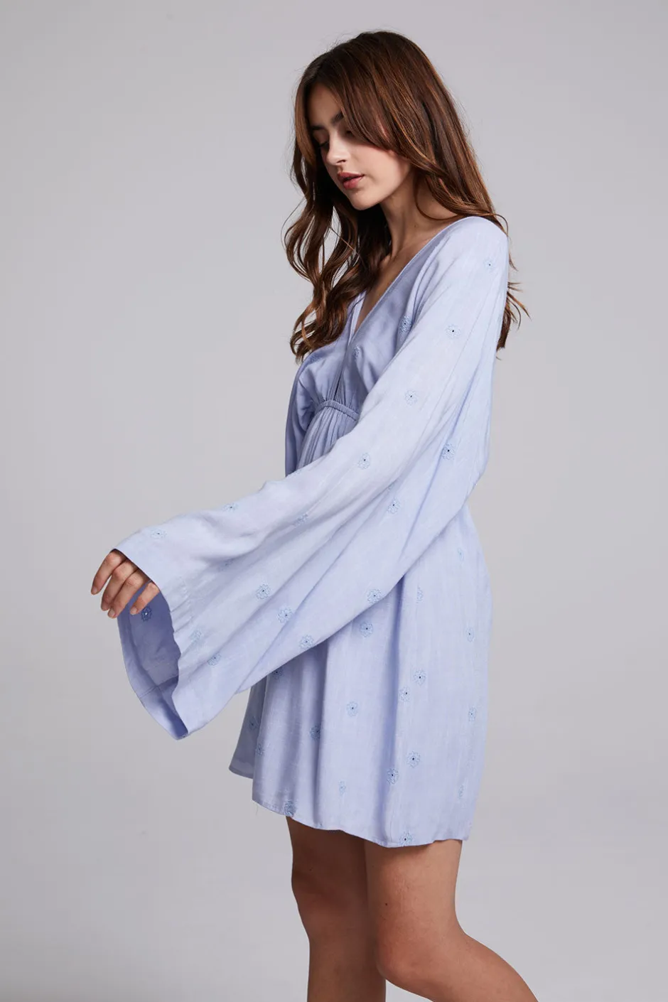 Women Chaser Brand Waverly Faded Denim Blue Mini Dress