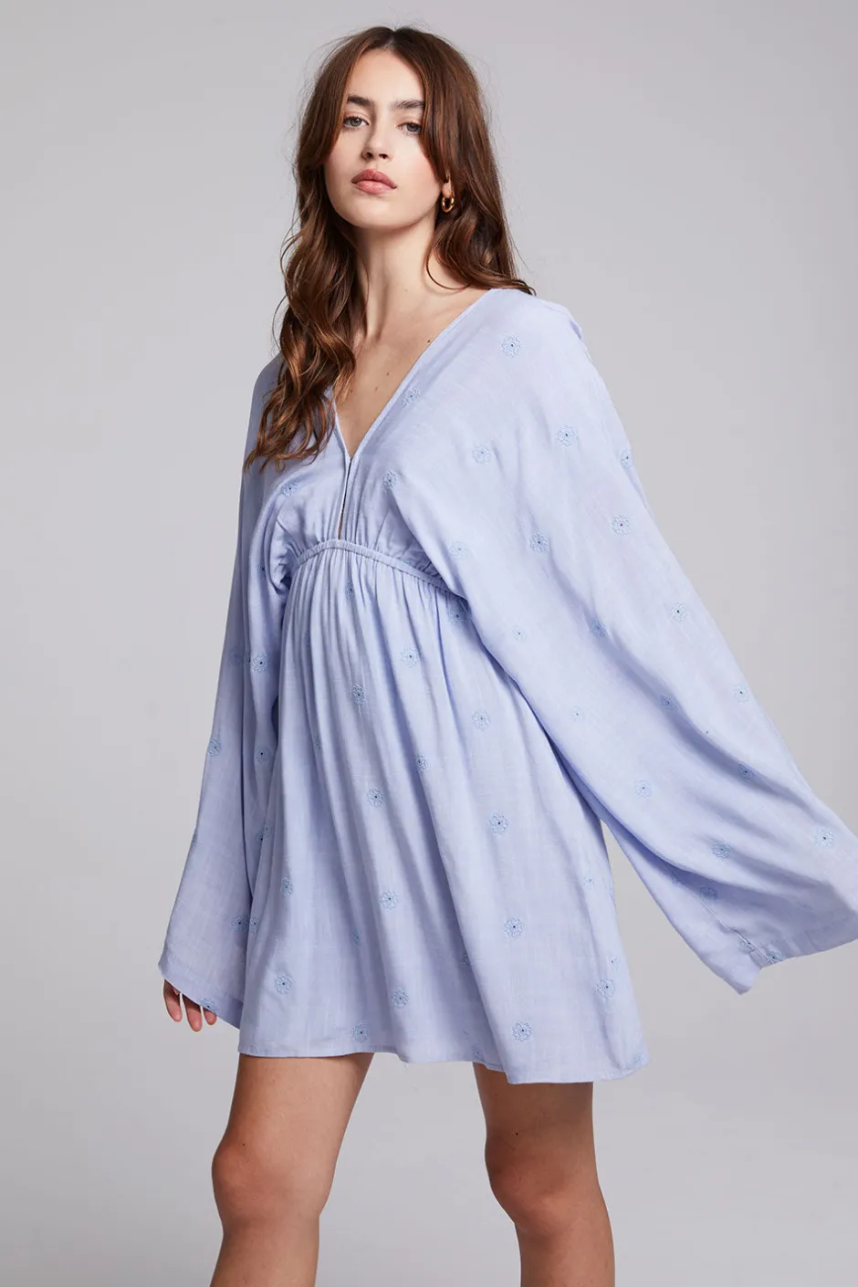 Women Chaser Brand Waverly Faded Denim Blue Mini Dress