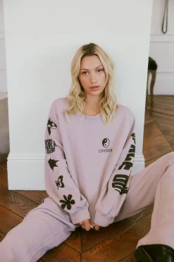 Women Chaser Brand World Icons Pullover