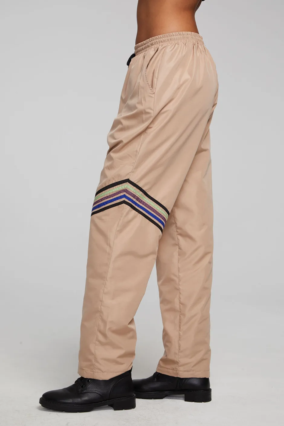 Women Chaser Brand Yoko Cappuccino Jogger